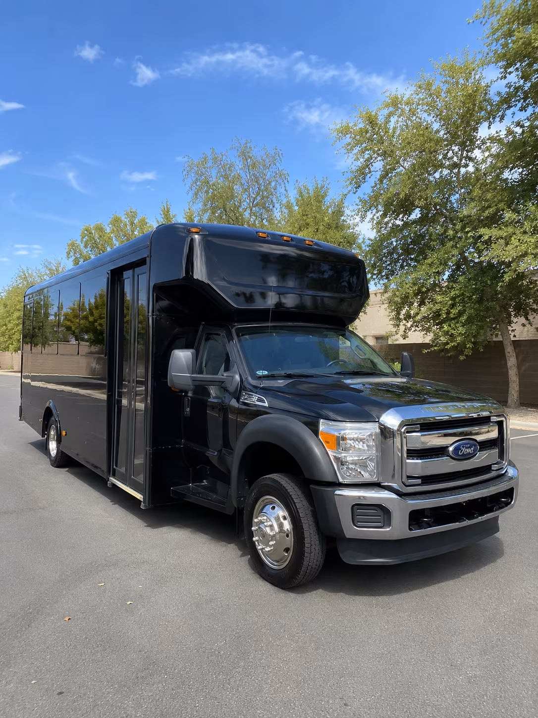 honolulu bachelor bachelorette party bus rental