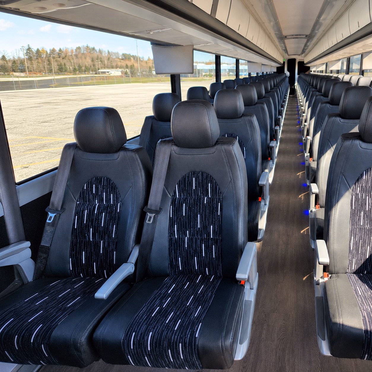 honolulu charter bus interior