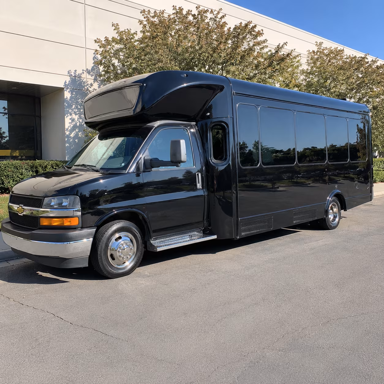 honolulu new years eve party bus rental