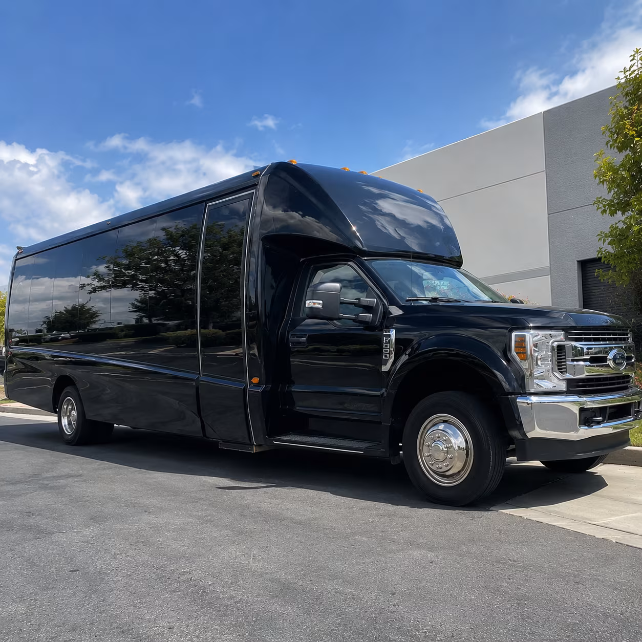 makakilo bus rentals