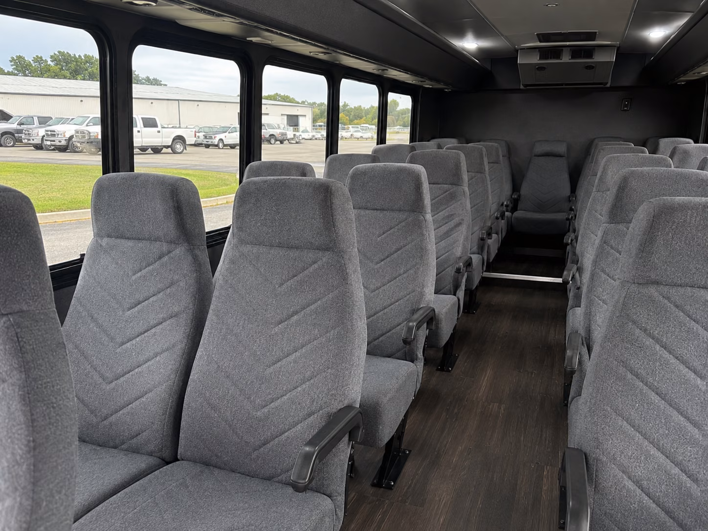 minibuses are the smart pick for honolulu s narrow valley roads